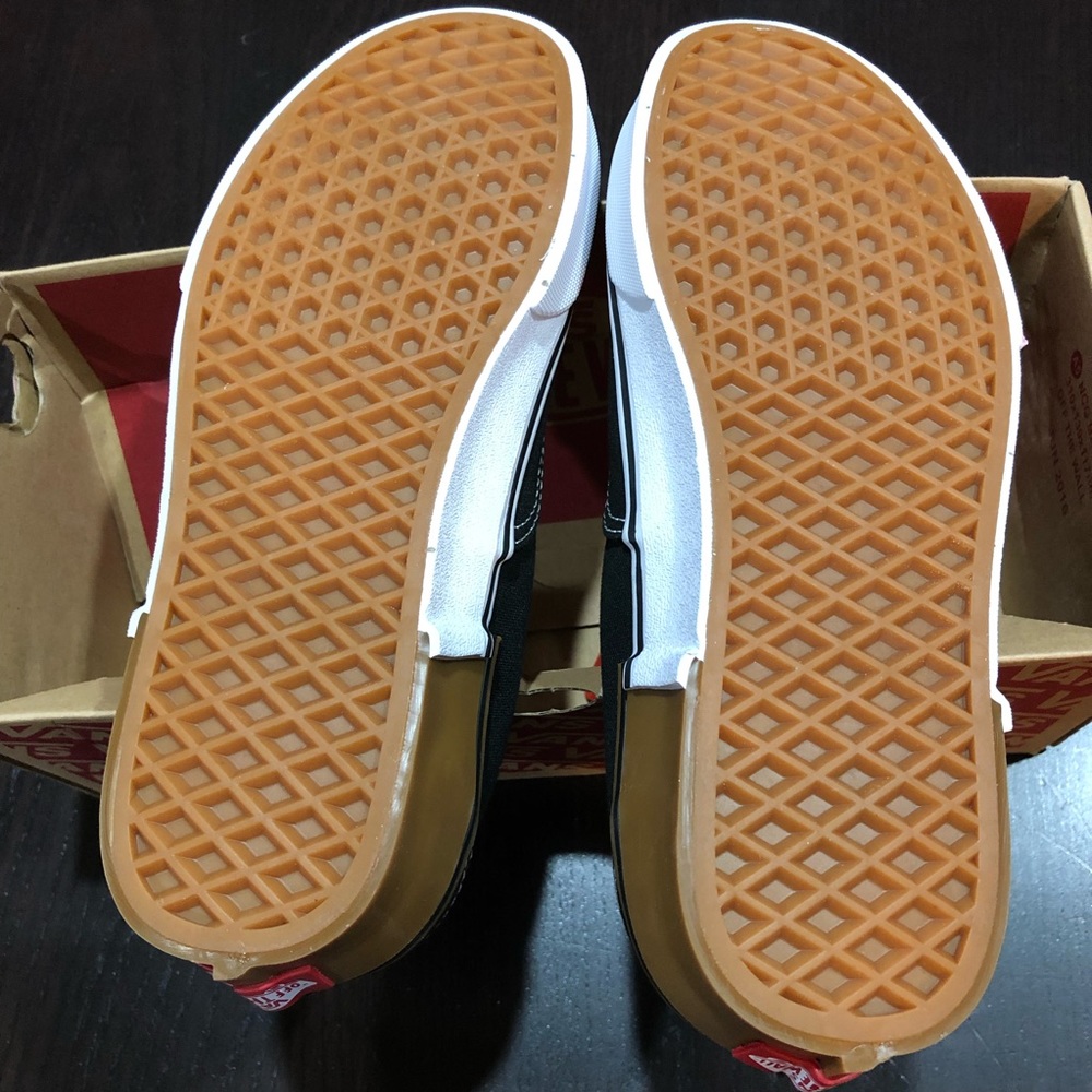 #SOLD#Vans Authentic Gum Block Black - Picture 5 of 5